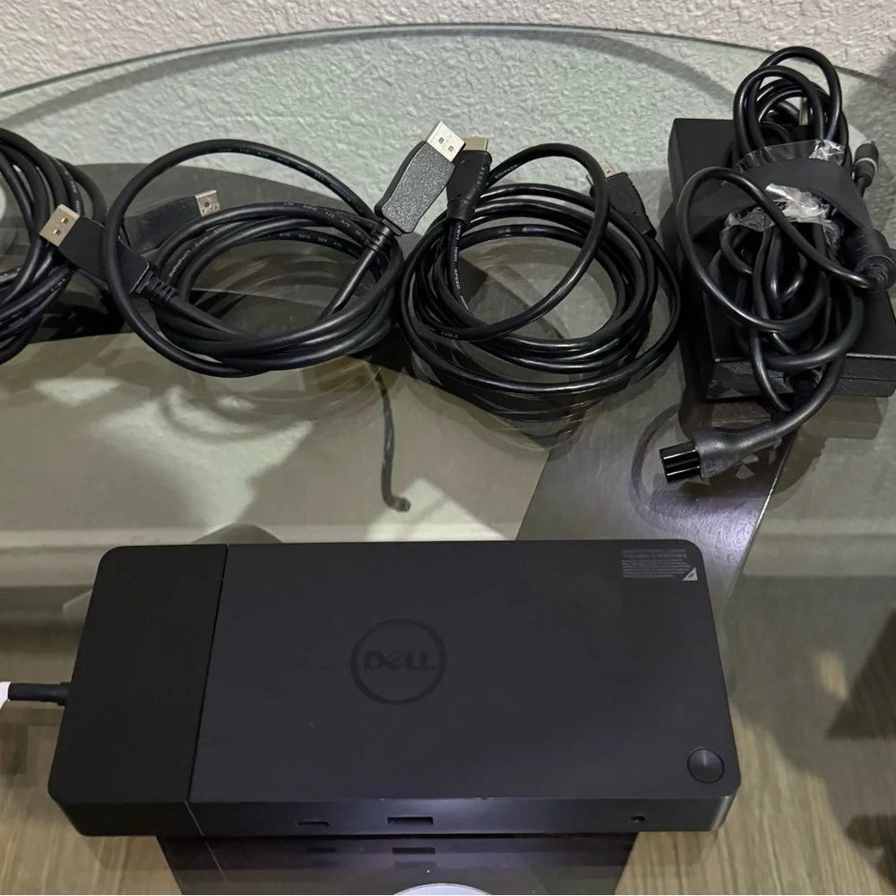 Dell Black Multi-Port Docking Station
